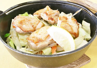 山賊焼風 鶏の蒸鍋定食