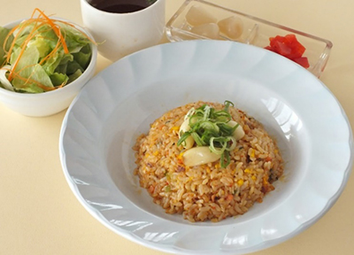 ピリ辛 にんにく炒飯
